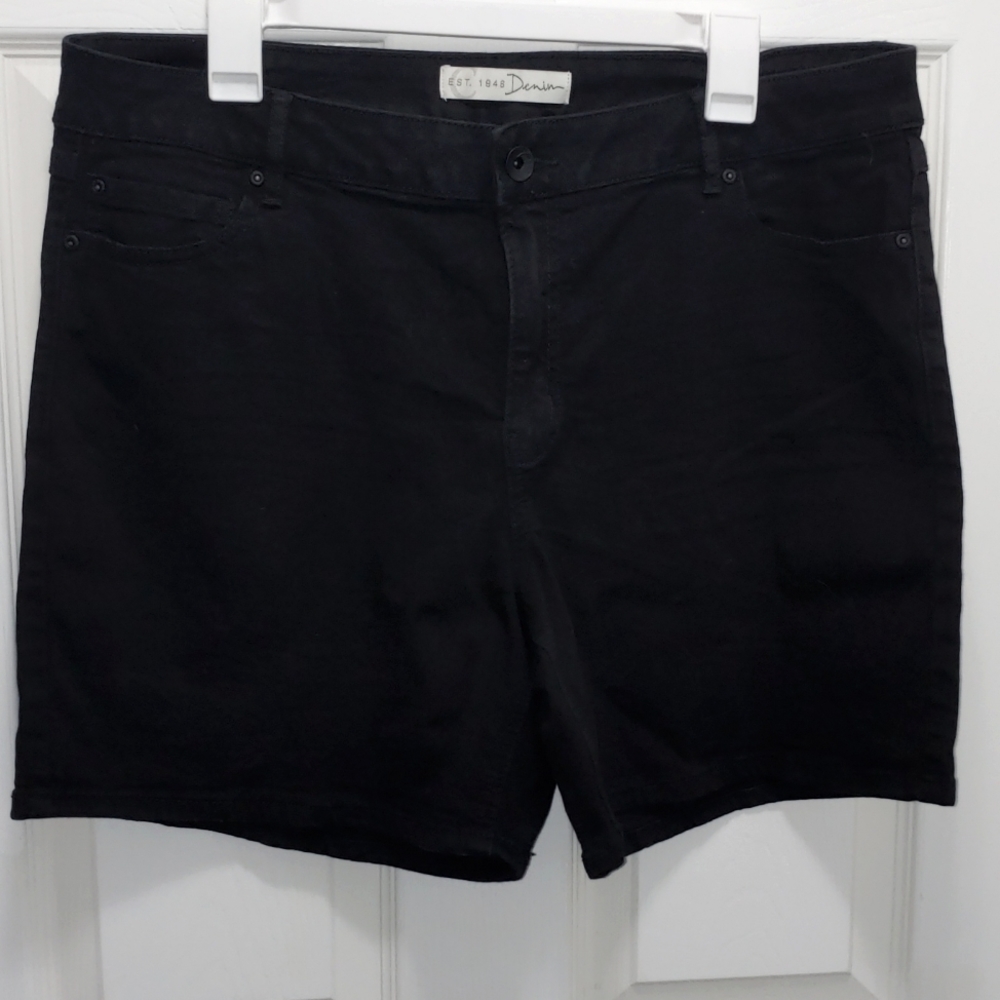 Black jean shorts